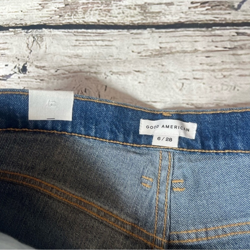 NWT Good American Denim Short Size 6/28 - Picture 2 of 10